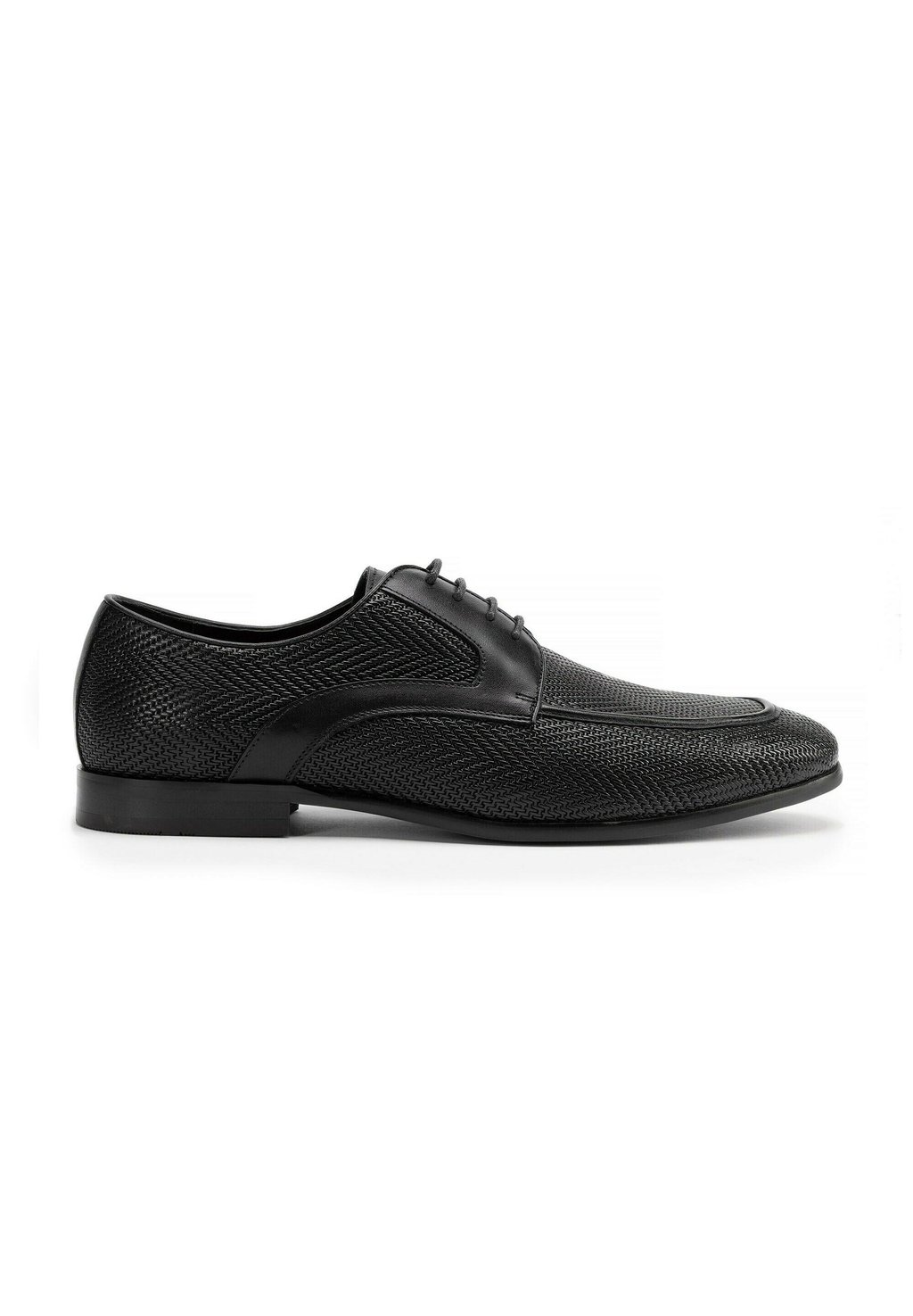 

Ботинки на шнуровке Smart lace-ups WITTCHEN, черный