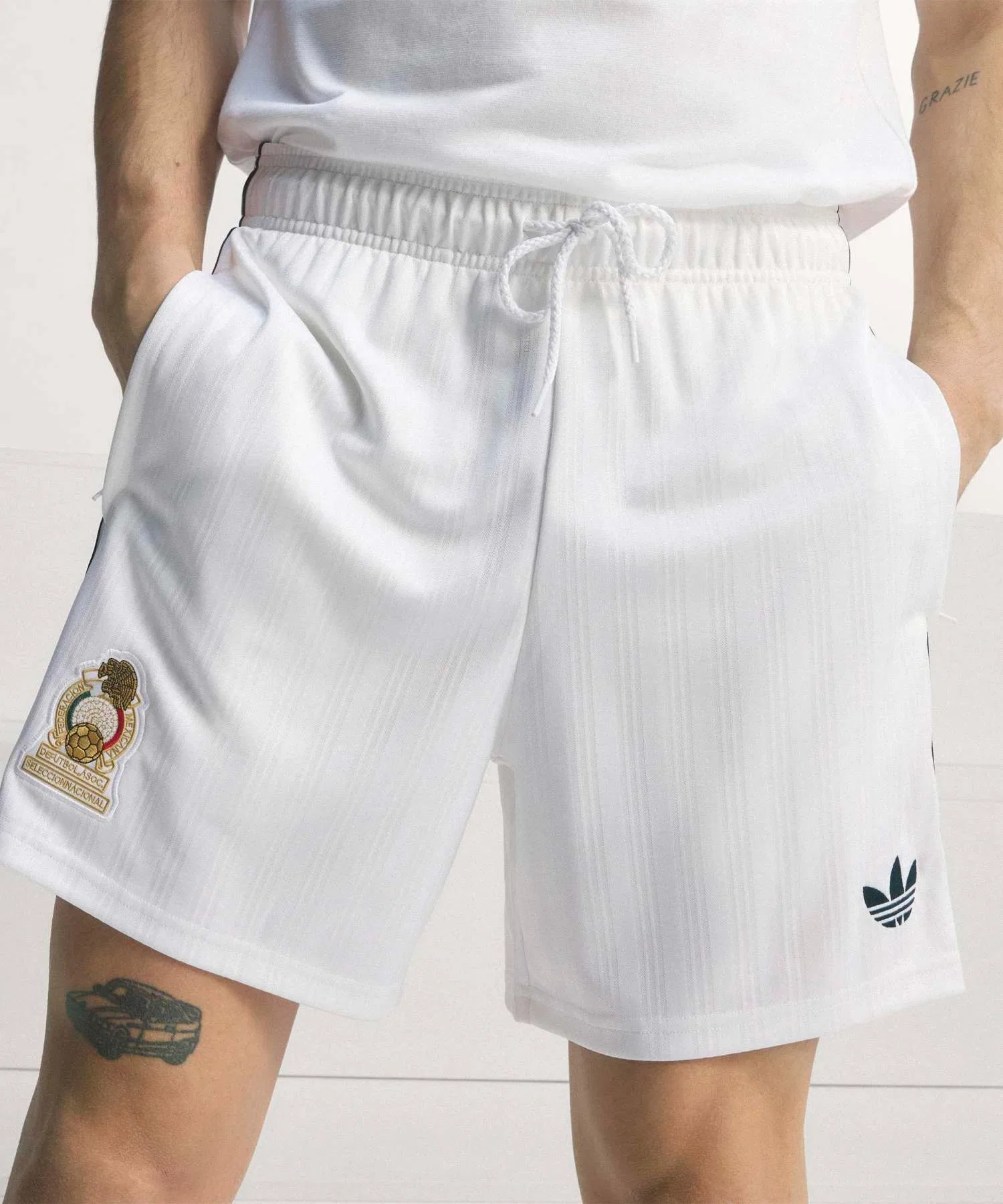 Мужские шорты adidas Mexico Originals