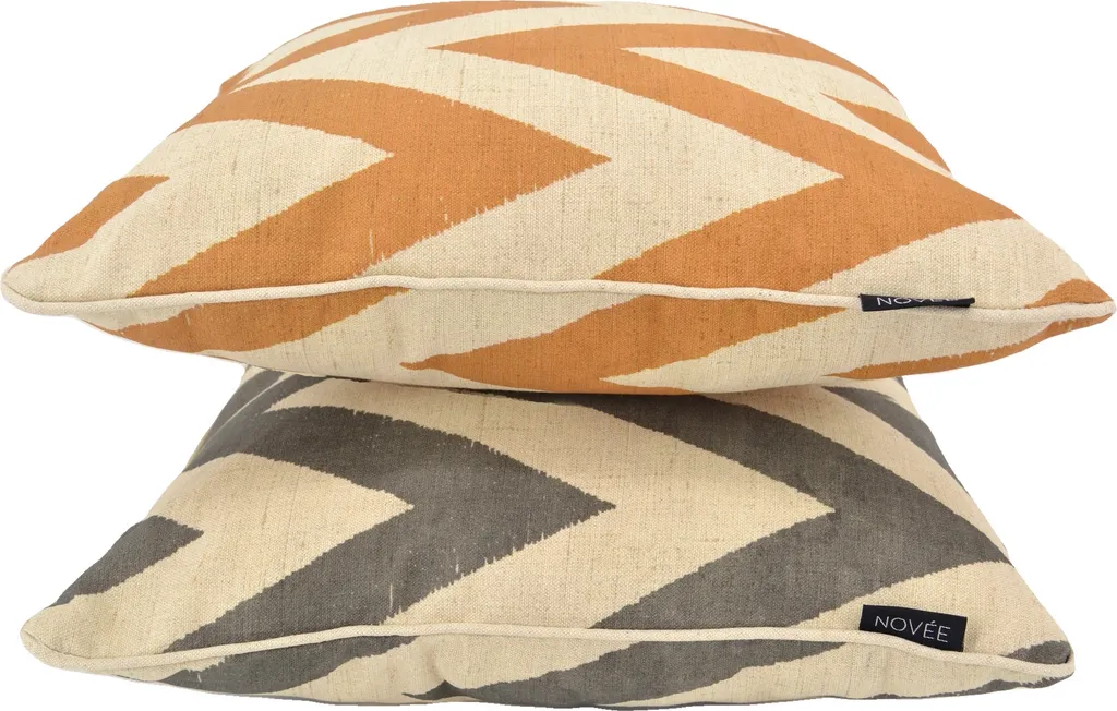 

Декоративная подушка NOVÉE