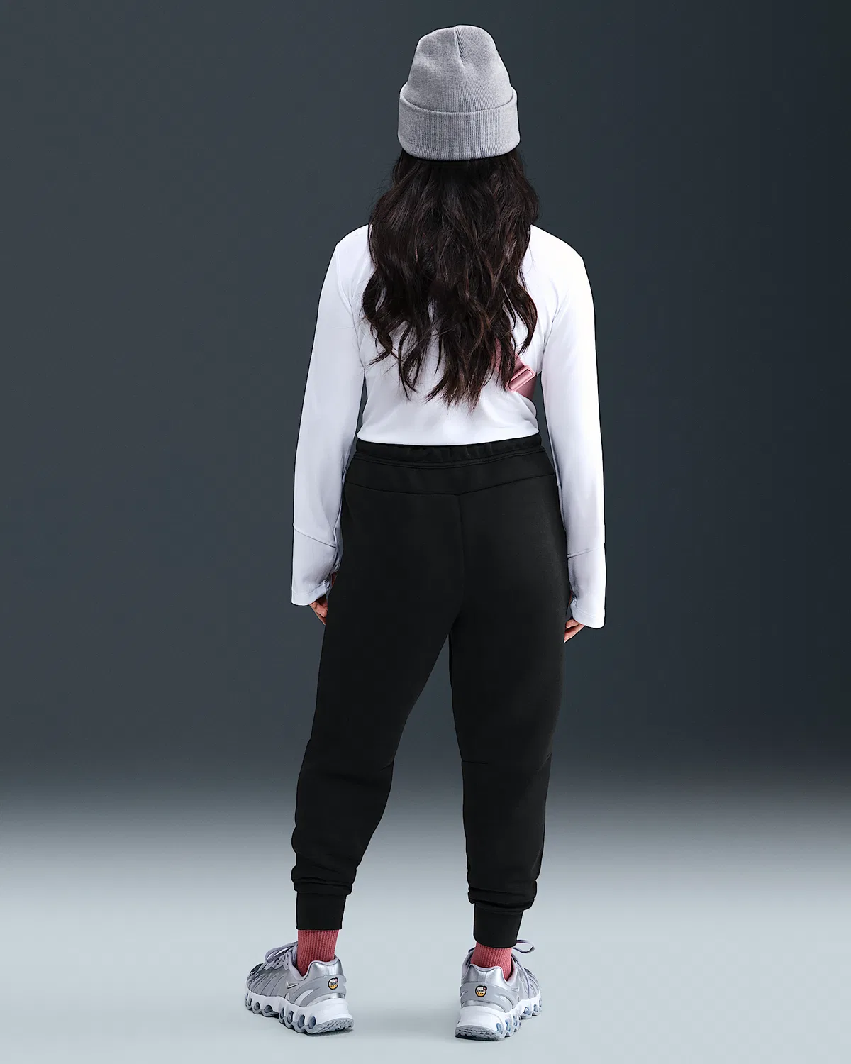 Джоггеры для девочек (удлиненный размер) Nike Sportswear Tech Fleece, Black/Black/Black/Black — фото 4