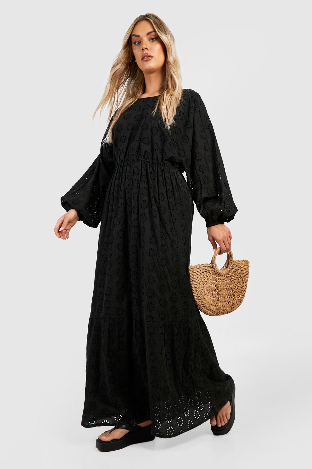 

Платье макси с длинными рукавами и английским платьем плюс Boohoo, черный