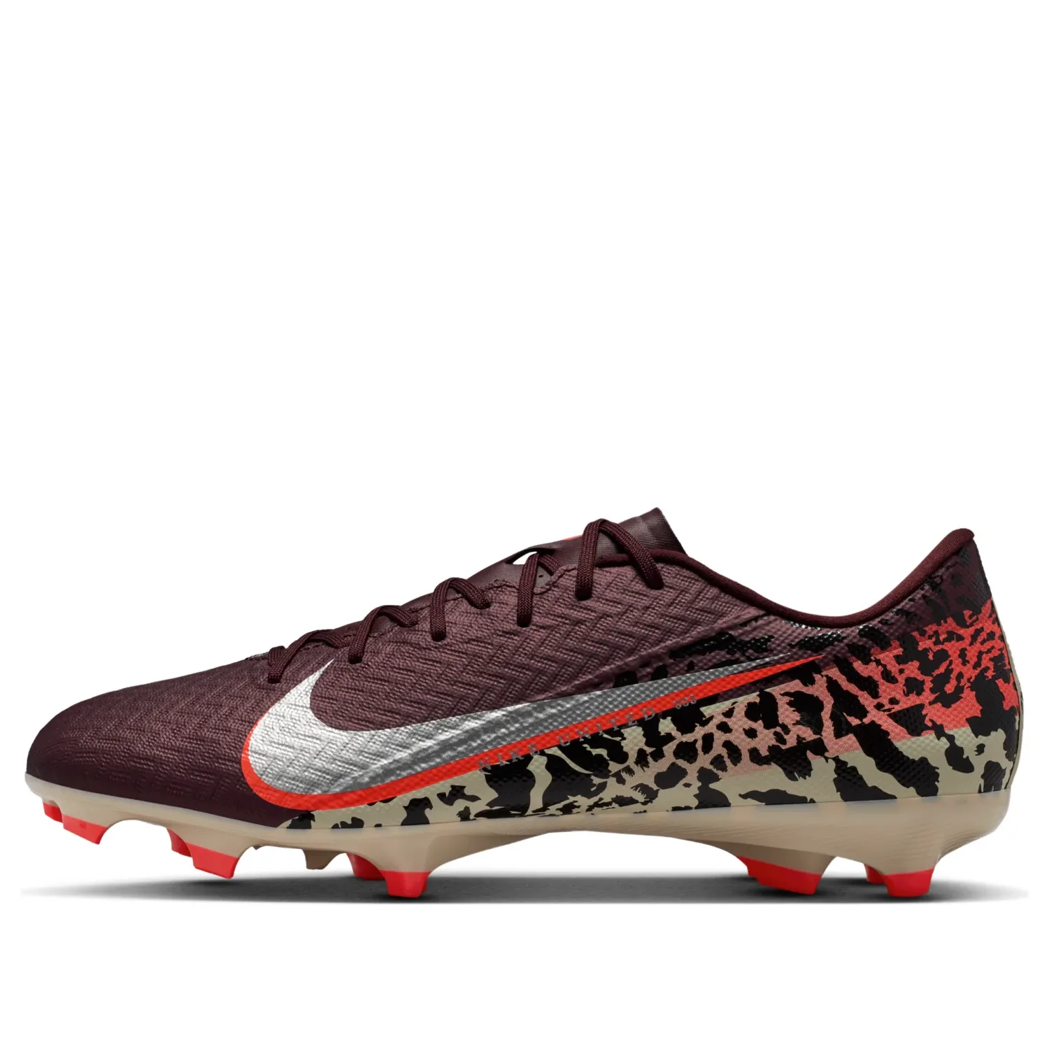 Кроссовки Nike Mercurial Vapor 16 Academy MG 'United 003 Pack', бордовый