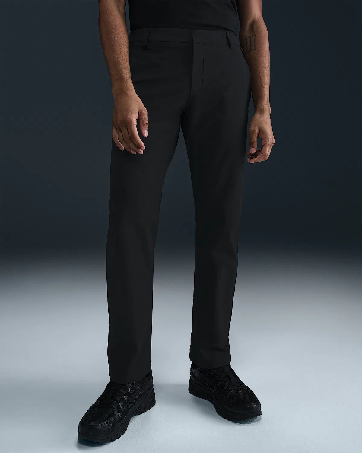 Мужские брюки чинос Dri-FIT Regular Nike 24.7 PerfectStretch, Black/Black/Dark Smoke Grey — фото 2