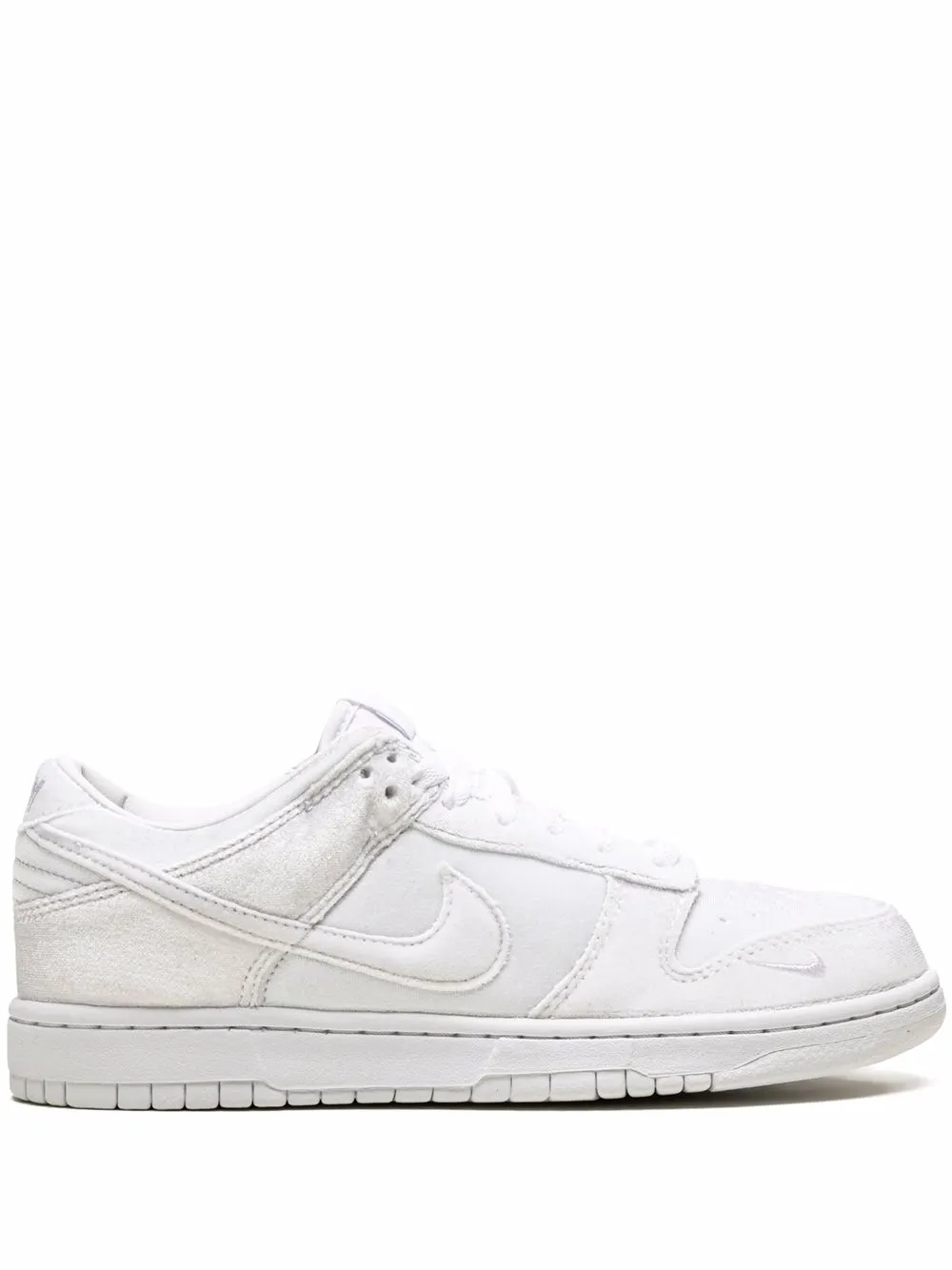 

Кроссовки Dunk Low Nike, белый