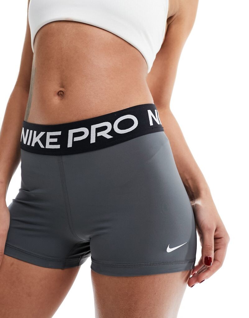 

Nike — Pro Training Dri-FIT — шорты железно-серого цвета (3 дюйма)
