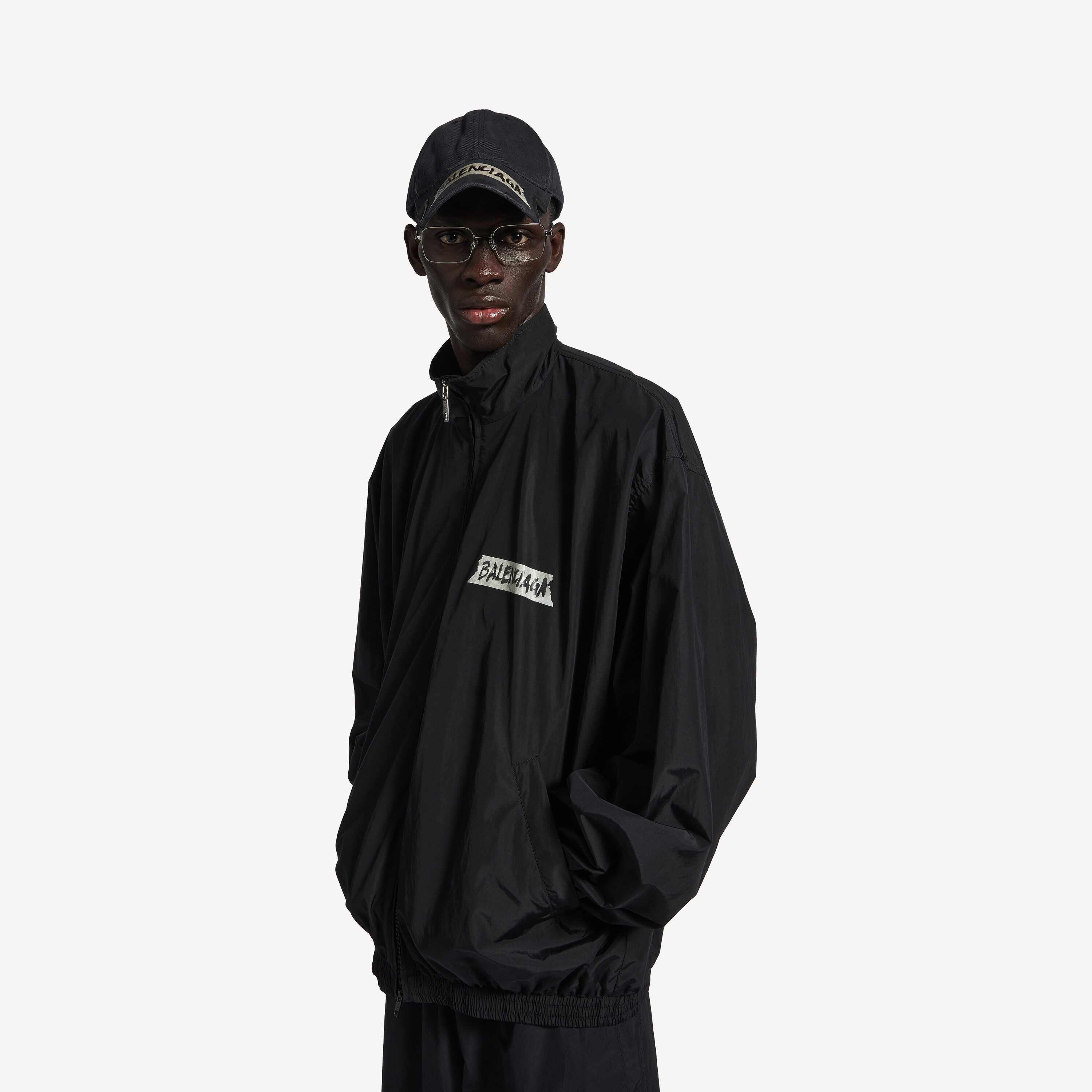 Мужская спортивная куртка средней посадки с эффектом изоленты, черная BALENCIAGA, черный — фото 4