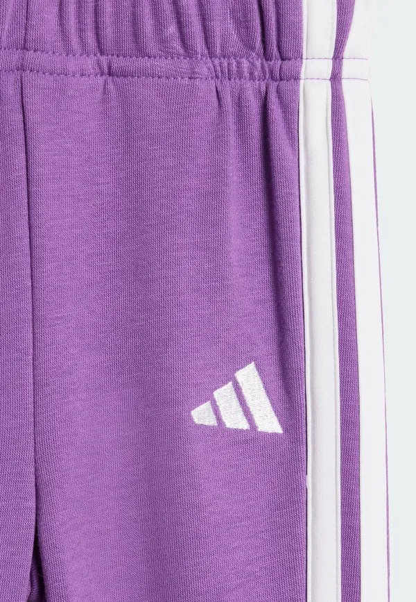 Детский спортивный костюм с тремя полосками, размер 240. Adidas Performance, Ice Lavender White — фото 3