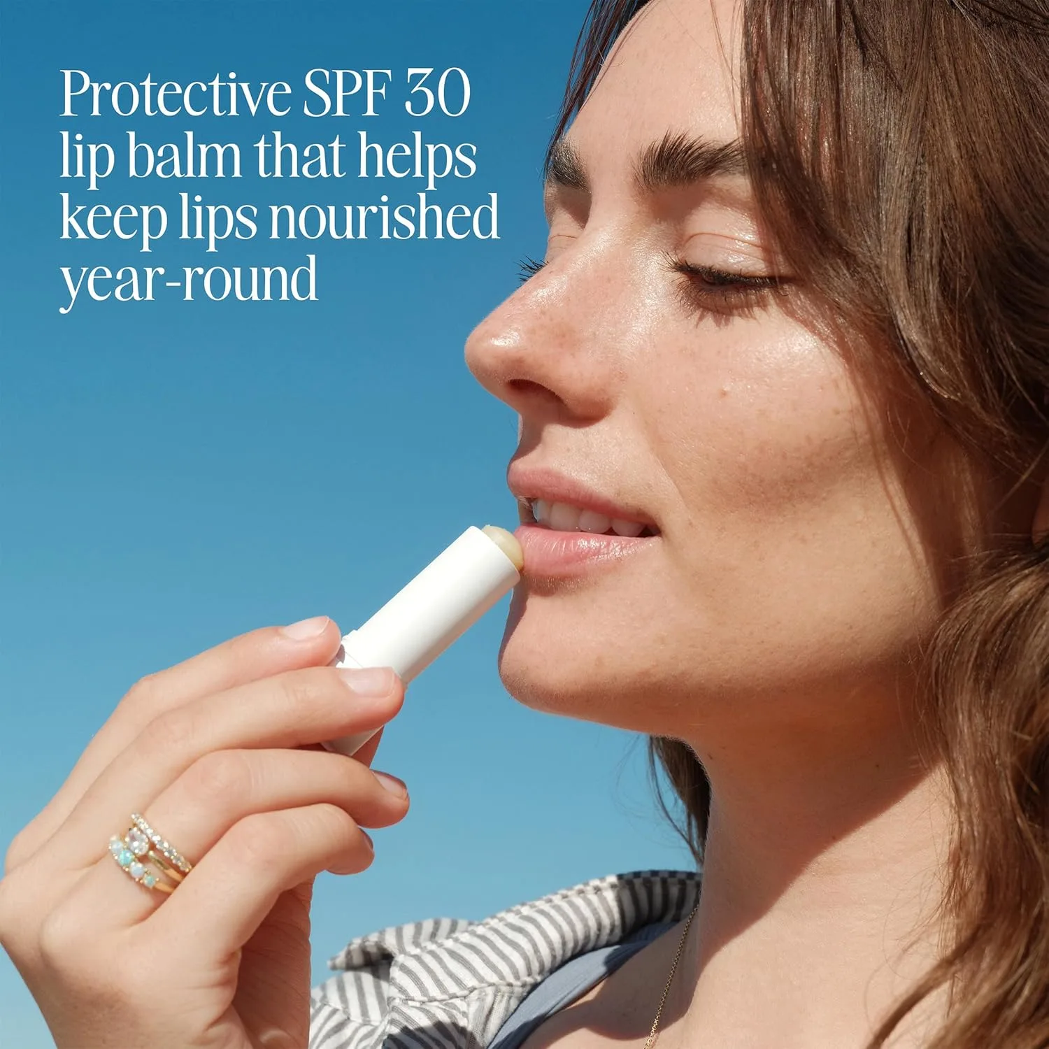 Набор COOLA Organic Sunscreen and Lip Balm SPF 30 Sun Essentials Kit, протестирован дерматологами и одобрен TSA, веганский и безглютеновый, всего 4 предмета. — фото 3