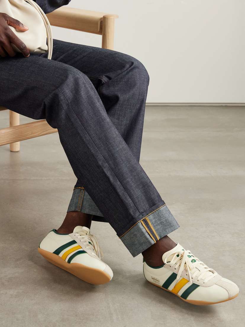 Кроссовки Tokyo из замши и кожи с отделкой из ракушки Adidas Originals, белый — фото 2