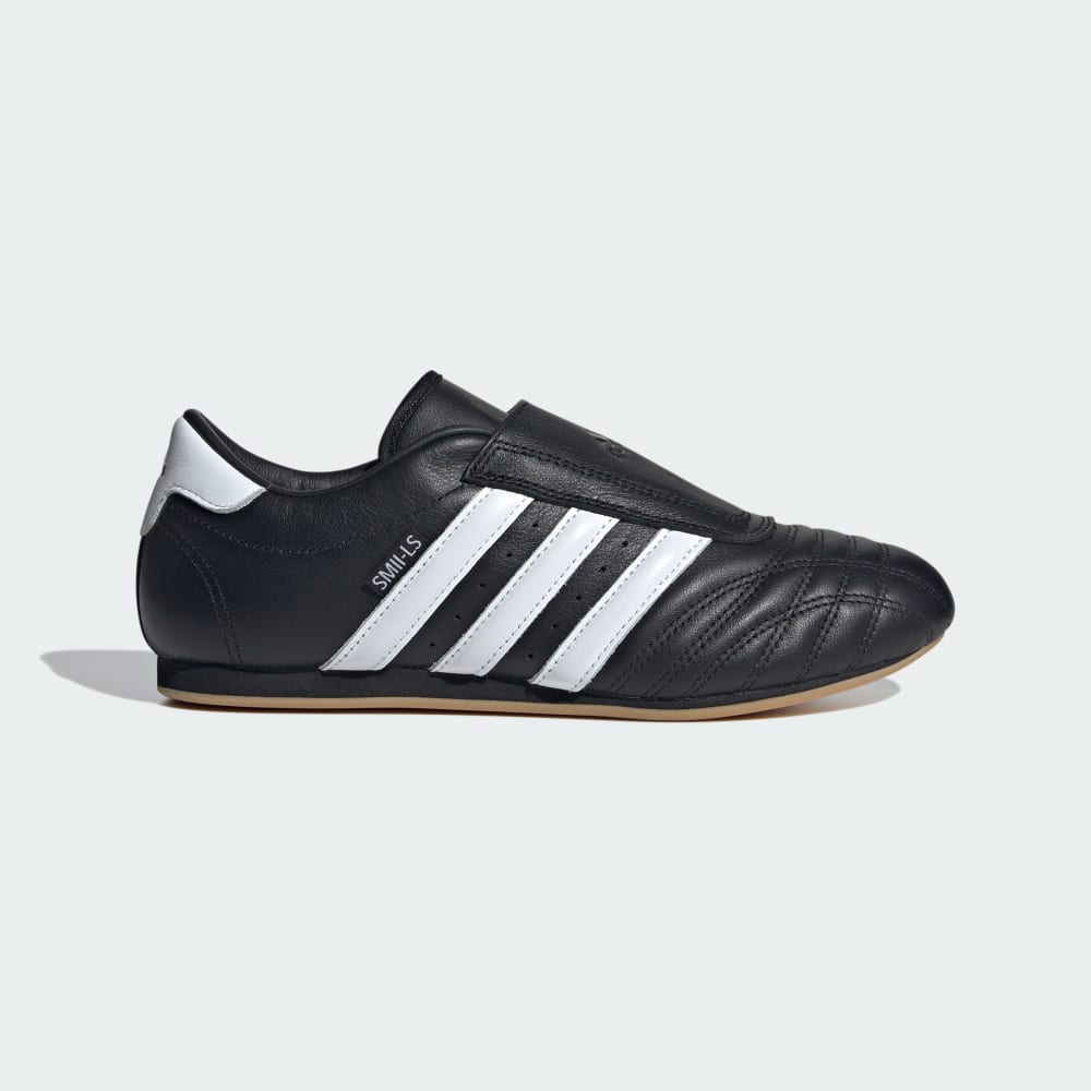 Кроссовки Adidas Taekwondo Shoes, цвет Core Black/Cloud White/Gum
