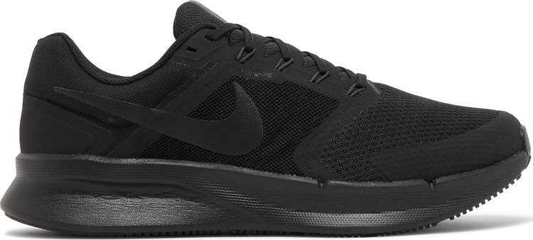 

Кроссовки Run Swift 3 'Triple Black', черный