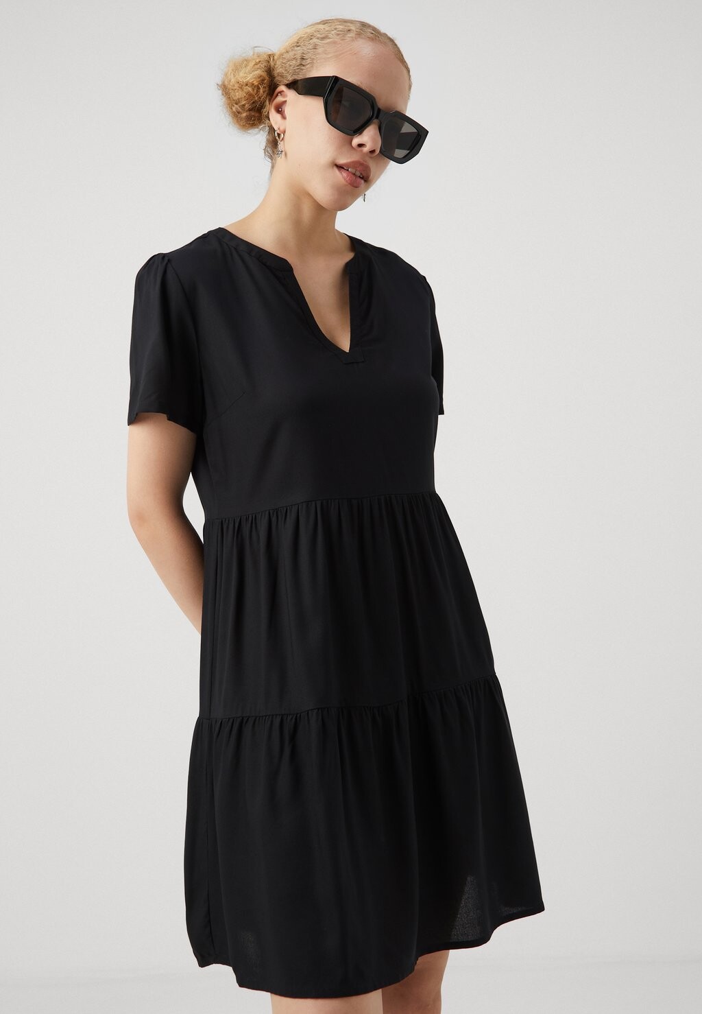 

Дневное платье Onlzally Life Thea Dress ONLY, черное