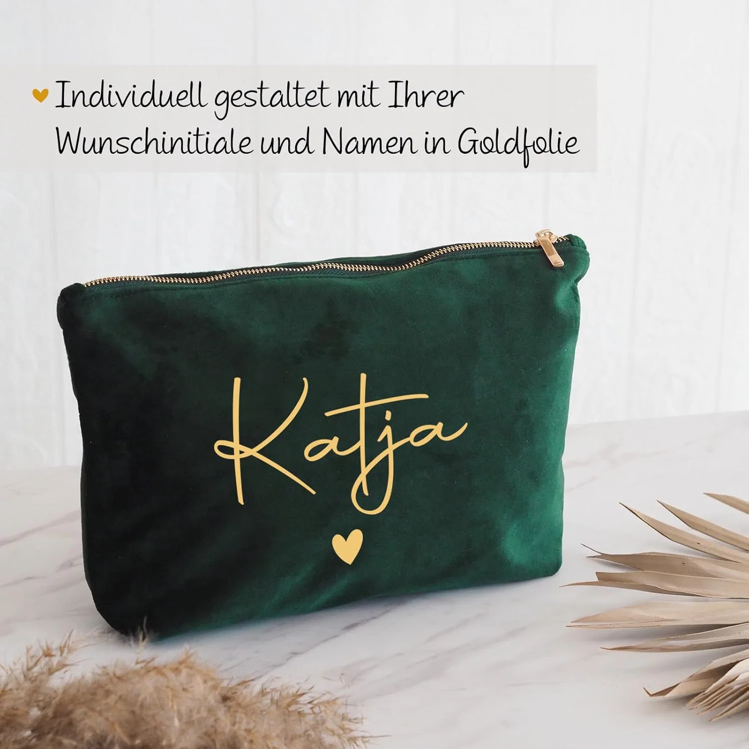 Персонализированная бархатная косметичка My Cosmetic Bag, темно-изумрудная Love Faith, Dark Emerald — фото 2