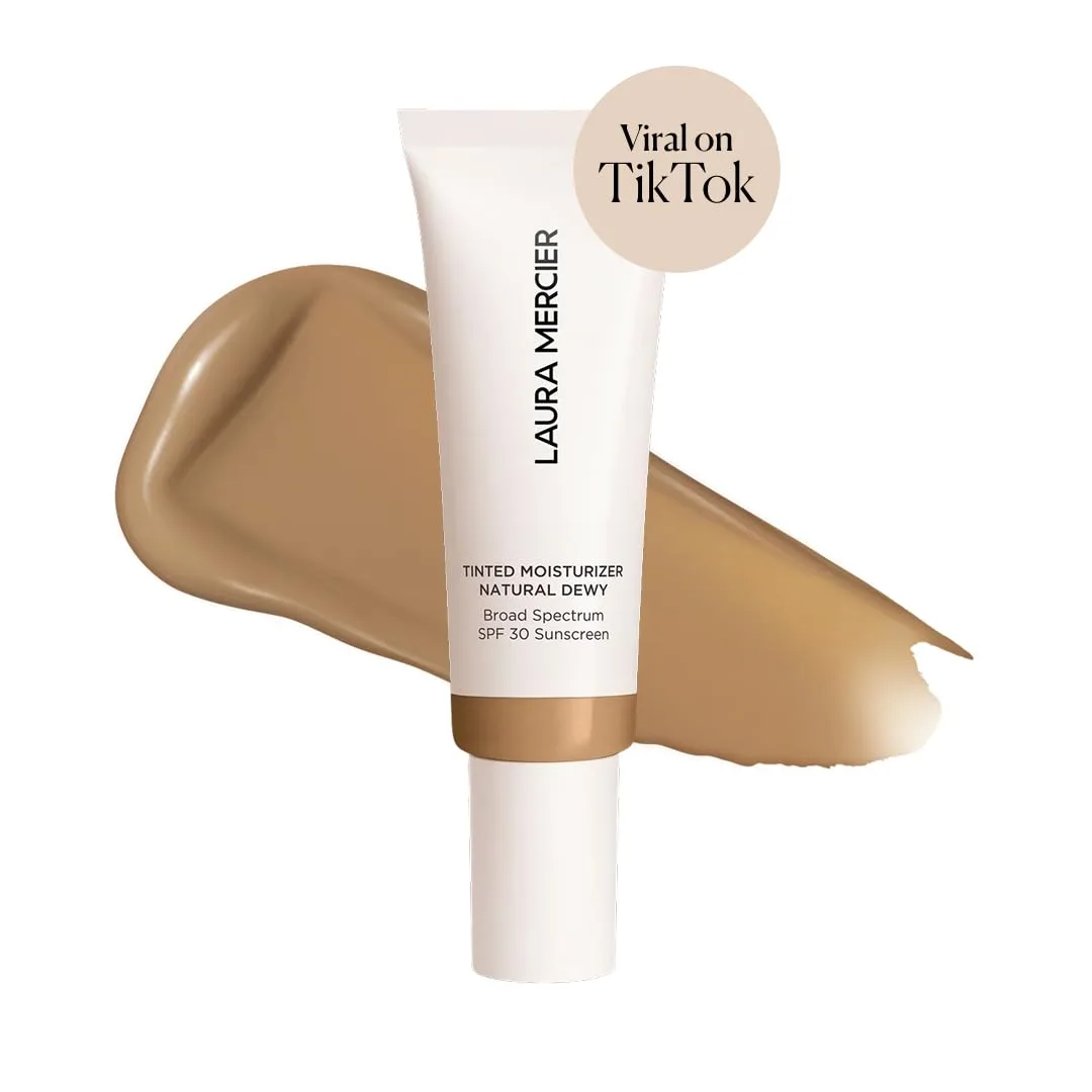 Laura Mercier тонирующий увлажняющий крем Natural Dewy с SPF 30, 24-часовая гидратация, оттенок 5C Cedar и рассыпчатая пудра Ultra-Blur с гиалуроновой кислотой, оттенок Medium Deep — фото 2