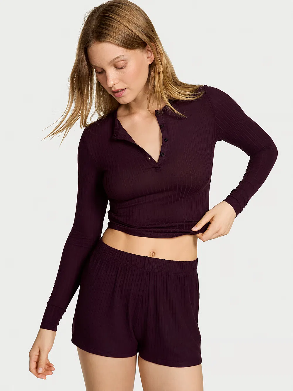 Женская пижама с шортами Victoria's Secret SoSoft, красный