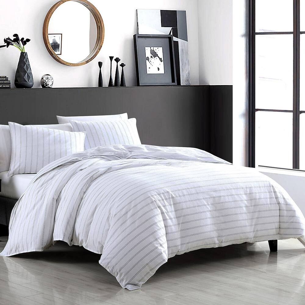 

Комплект одеял Riverbrook Home Vinton из 3 предметов, цвет White Black