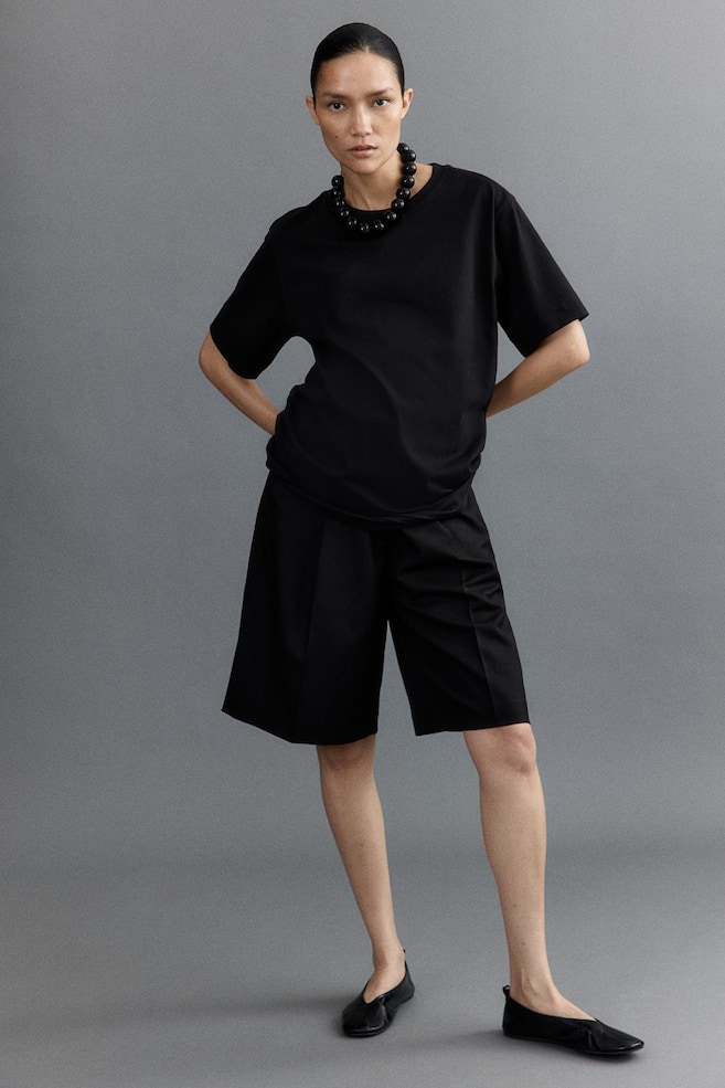 

Футболка Mom свободного кроя H&M, черный