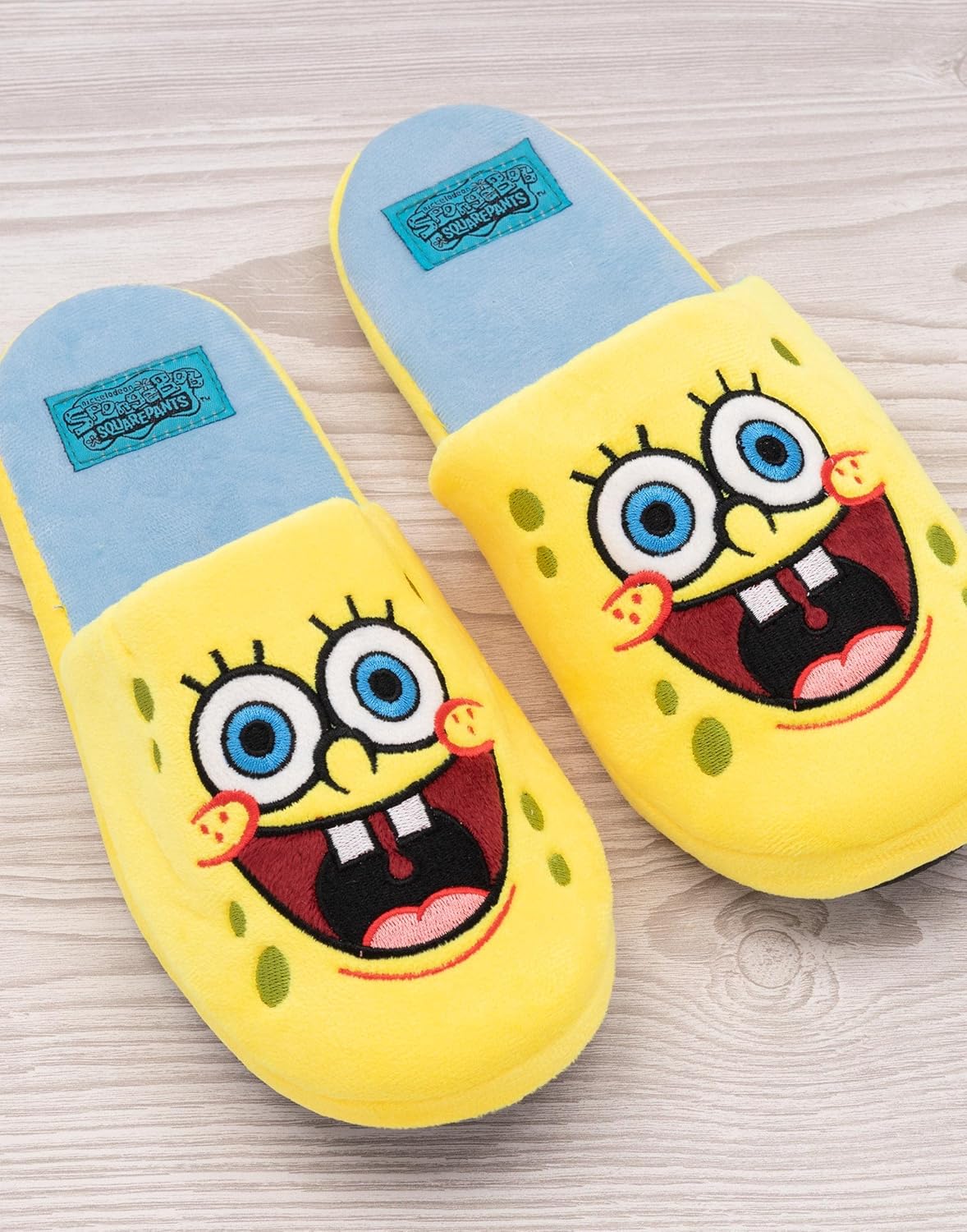 Мужские тапочки SPONGEBOB SQUAREPANTS Домашние слайдеры с персонажем, желтый — фото 2