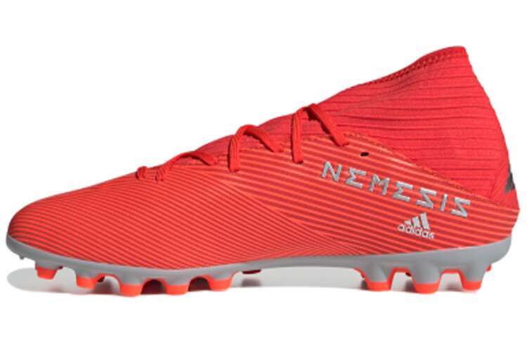 

Футбольные бутсы мужские Mid-top красные Adidas