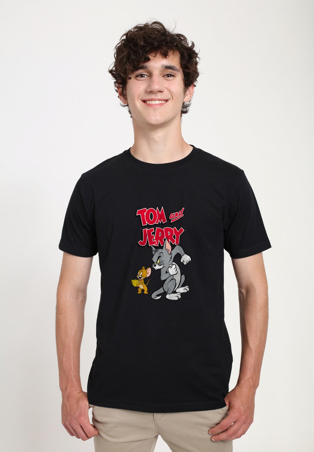 

Футболка с принтом TOM AND JERRY CHEESE GRAPHIC Henry Tiger, черный