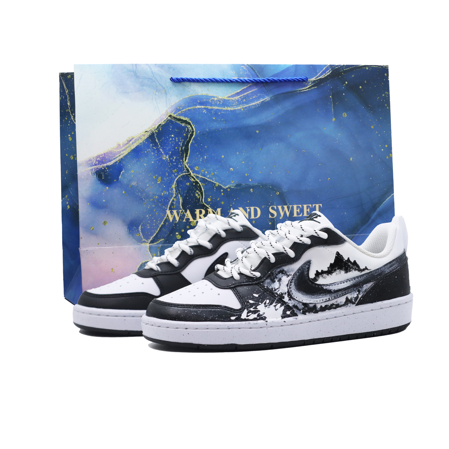 

Nike Court Borough Between Mountain Ink нескользящие устойчивые к истиранию низкие кроссовки для скейтбординга black white детские