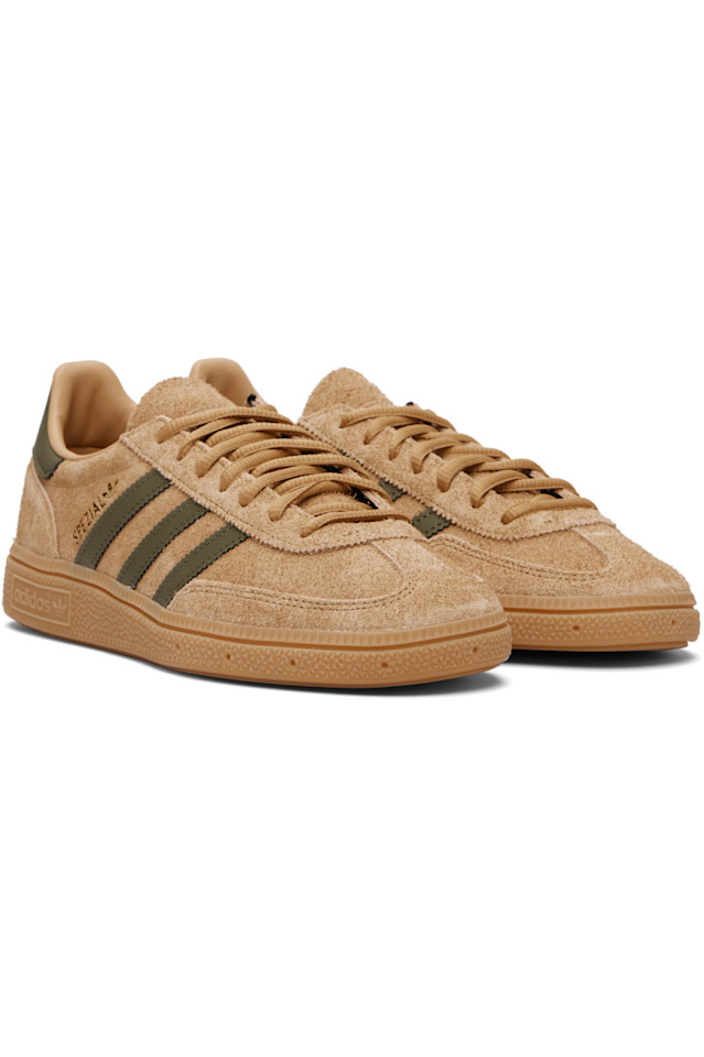 Adidas Originals Кроссовки для гандбола бежевого цвета — фото 4