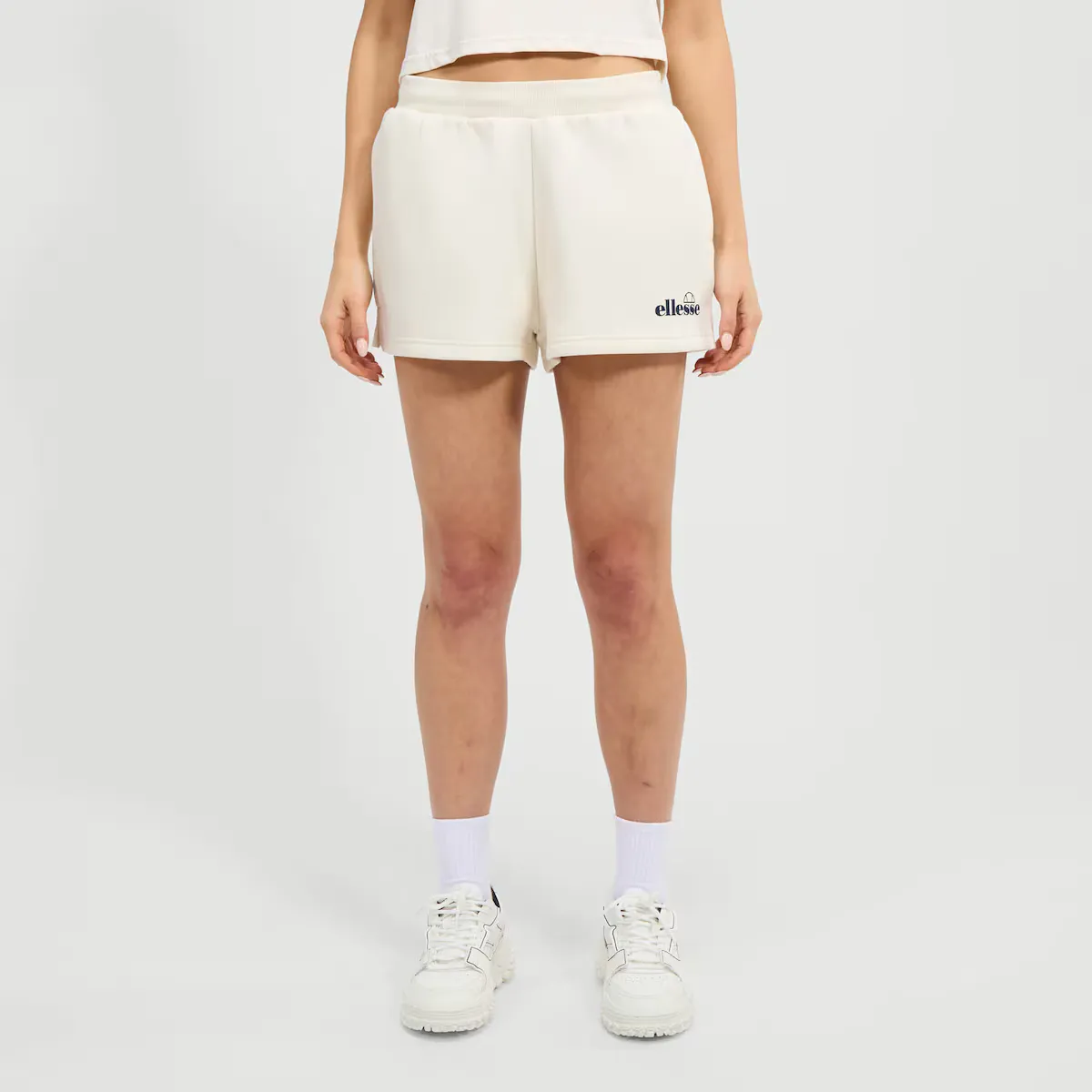 

Kyrana Ellesse Женские шорты, белый
