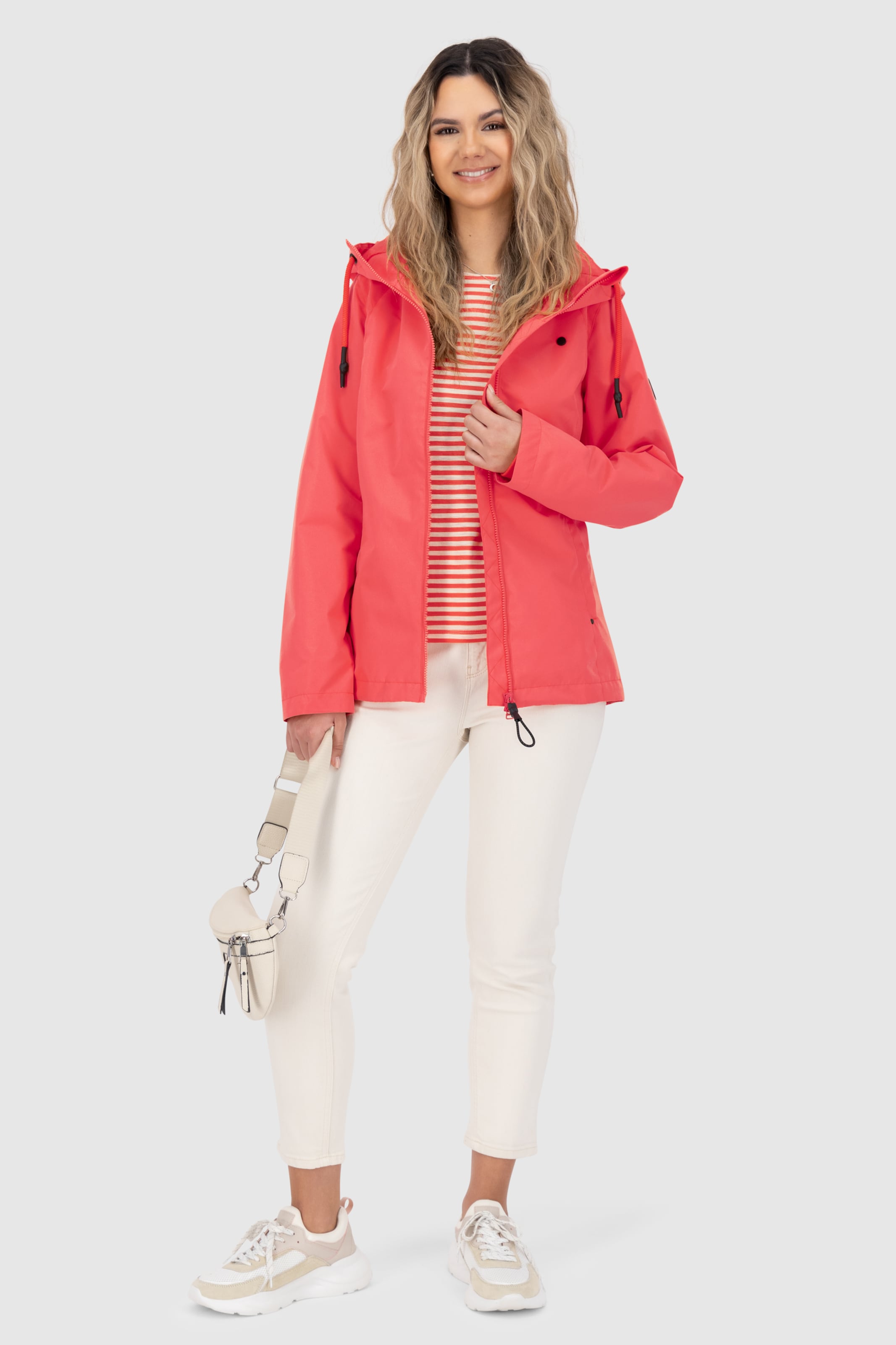 

Alife & kickin Демисезонная куртка в цвете Melon