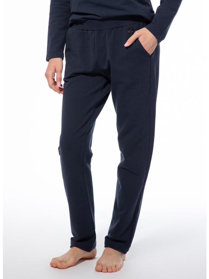 

SHORT STORIES Синие пижамные штаны