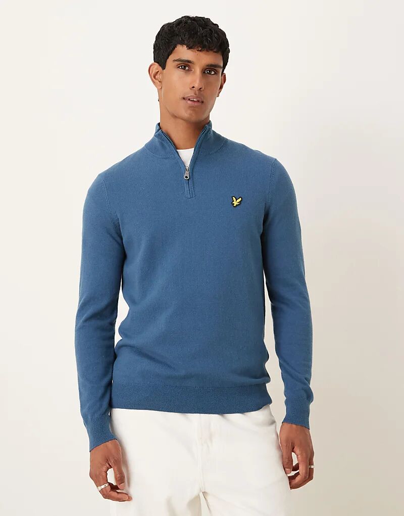 

Вязаный джемпер Lyle & Scott Mid из хлопковой мериносовой шерсти с застежкой на четвертную молнию цвета x862 deep water