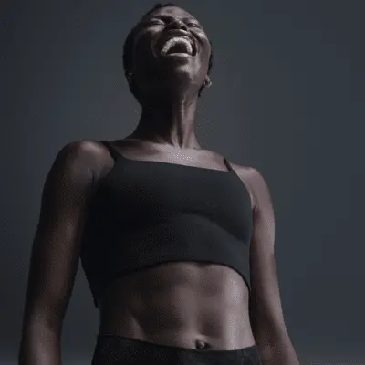 

Спортивный бюстгальтер Nike One Convertible, черный