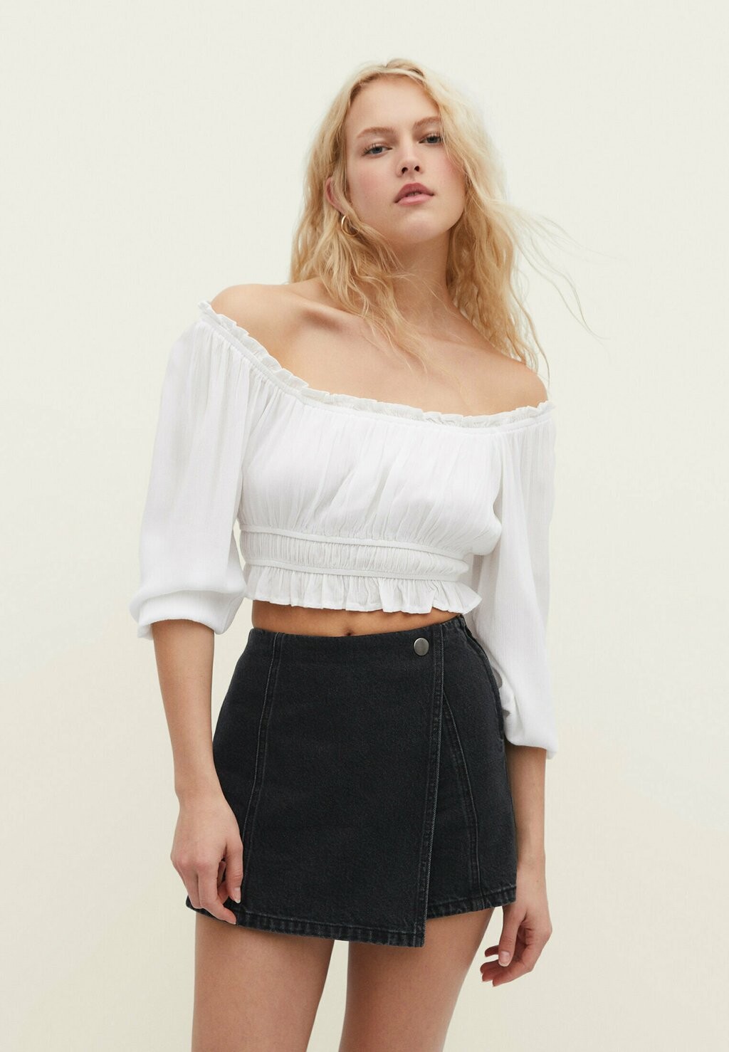 

Юбка с запахом Stradivarius