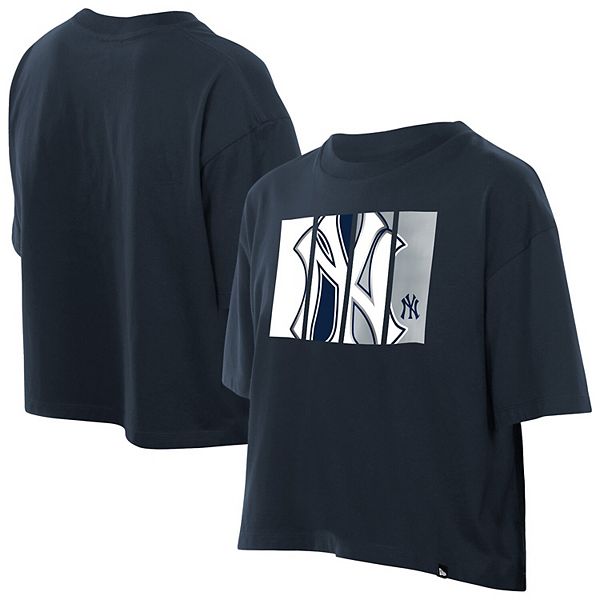 

Женская футболка New York Yankees с фольгированным принтом в боксовом крое, цвет navy New Era, Синий, Женская футболка New York Yankees с фольгированным принтом в боксовом крое, цвет navy New Era