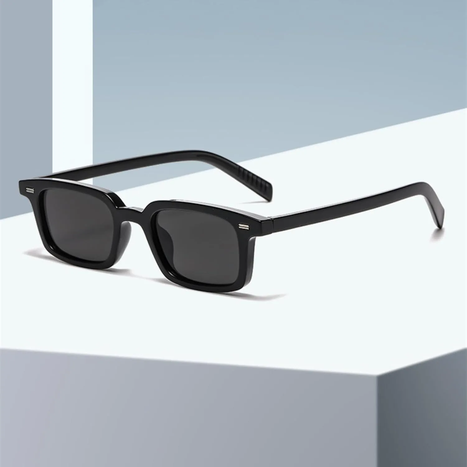 

Солнцезащитные очки для женщин и мужчин, маленькие, прямоугольные, конфетного цвета, защита от УФ-излучения UV400, ретро, ​​заклепки, панк UATXTAU, Green Pink