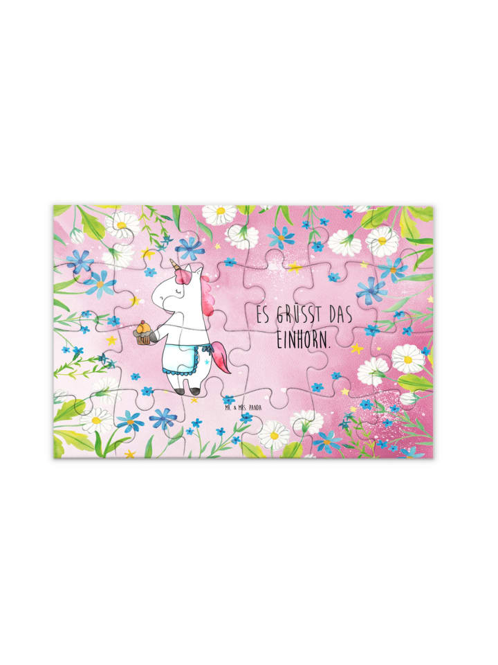 

Mr. & Mrs. Panda Маффин в форме единорога с надписью, выполненный пастельно-красным цветом