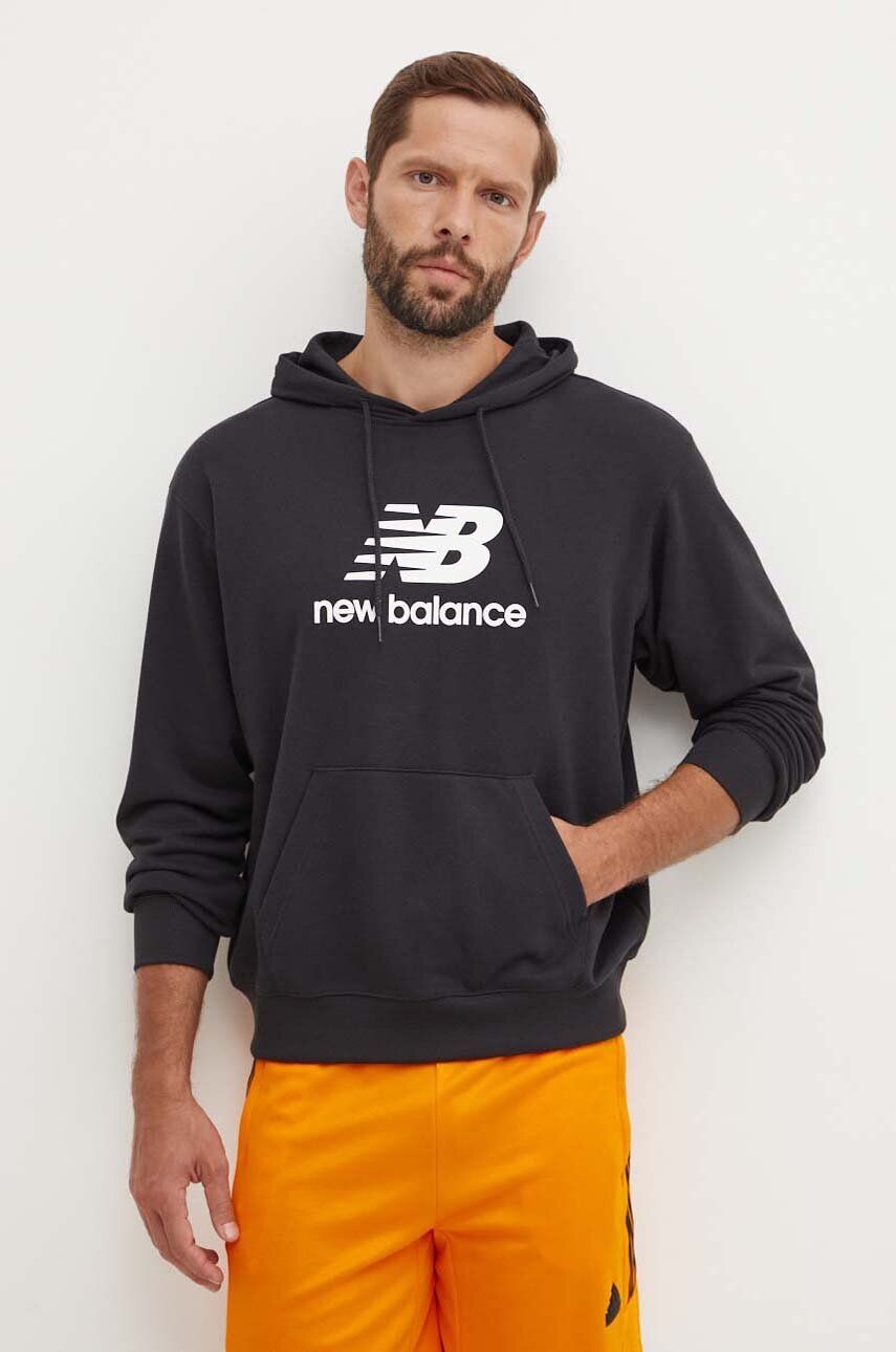 

Толстовка New Balance Sport Essentials, черный