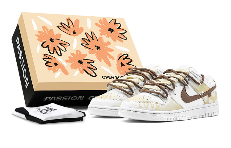 

Женские кроссовки для скейтбординга Nike Dunk, Pastel Yellow