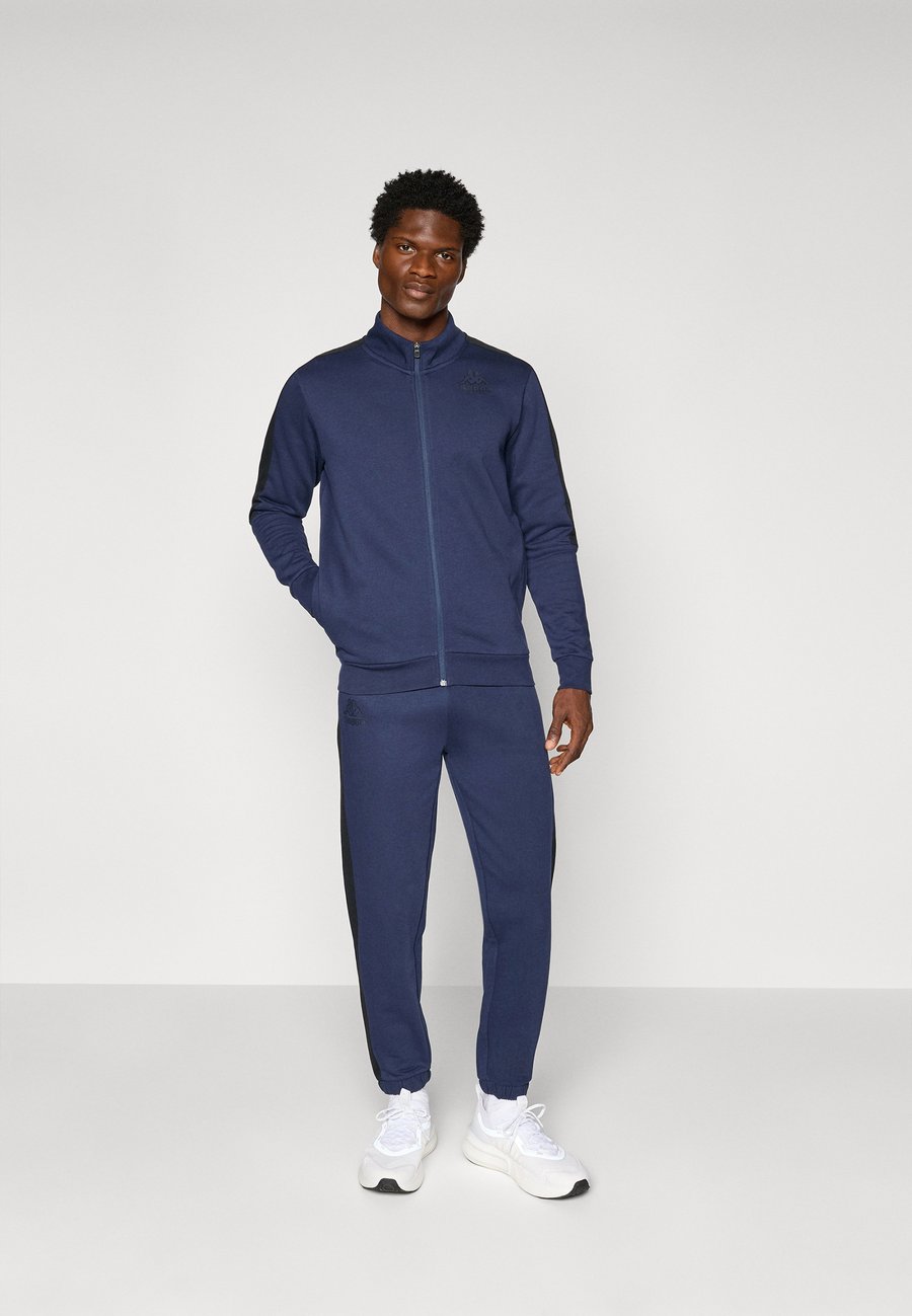 

Спортивный костюм Kappa Tracksuit, Blue Marine/Black/Blue