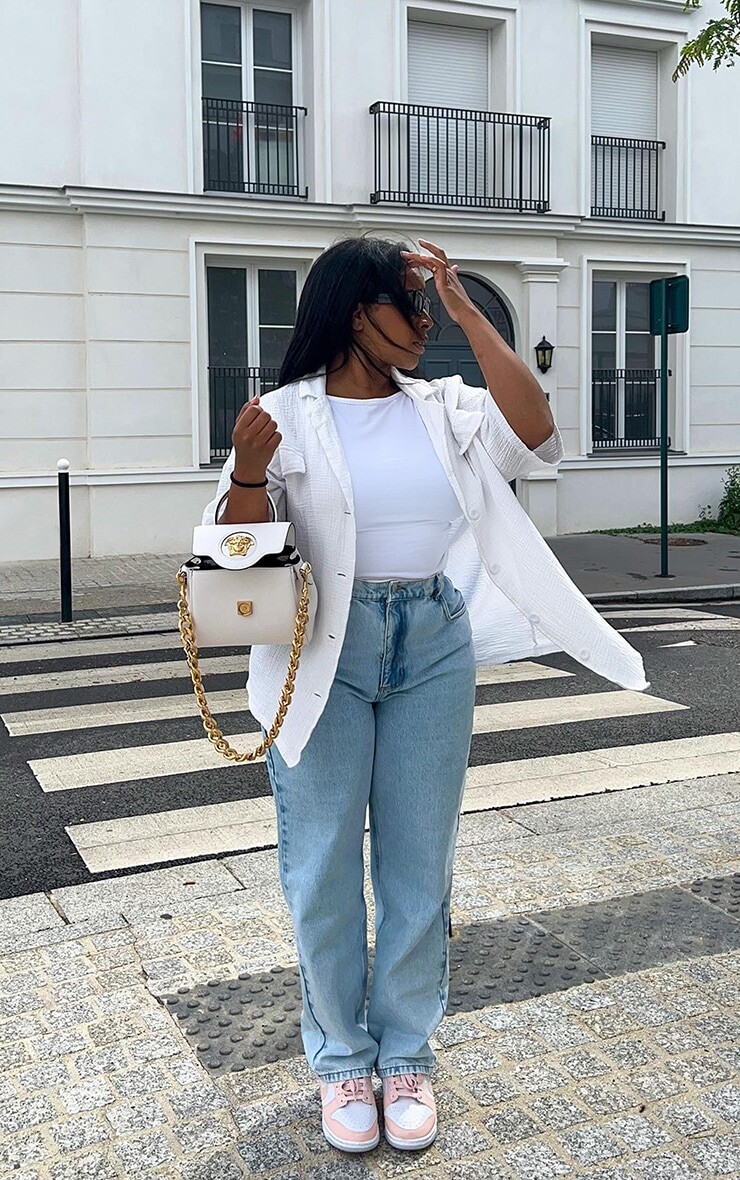 

PrettyLittleThing L32 Голубые потертые джинсы для мамы