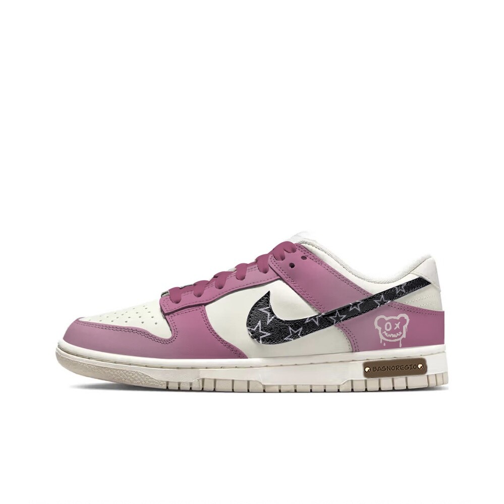 

Кроссовки Nike Dunk Skateboard Shoes Women's Low-Top White Pink, розовый