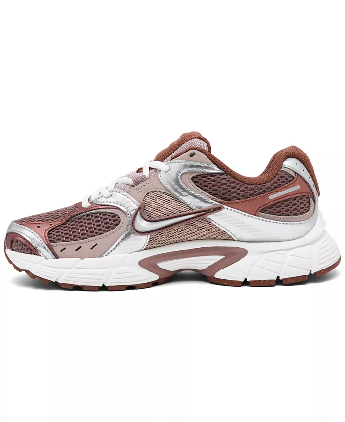 Женские повседневные кроссовки V5 RNR от Finish Line Nike, мультиколор — фото 3