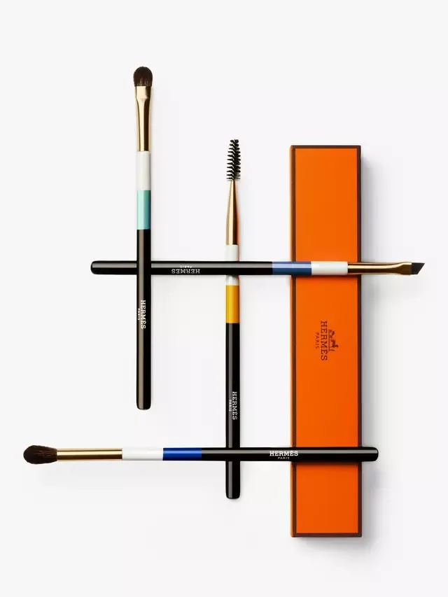 Кисть для растушевки теней Ombres d' Eyeshadow Blending Brush Hermès — фото 4