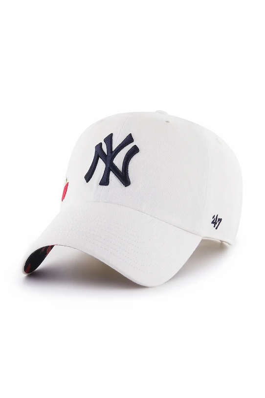 

Бейсболка с козырьком хлопковая MLB New York Yankees 47 Brand, белый