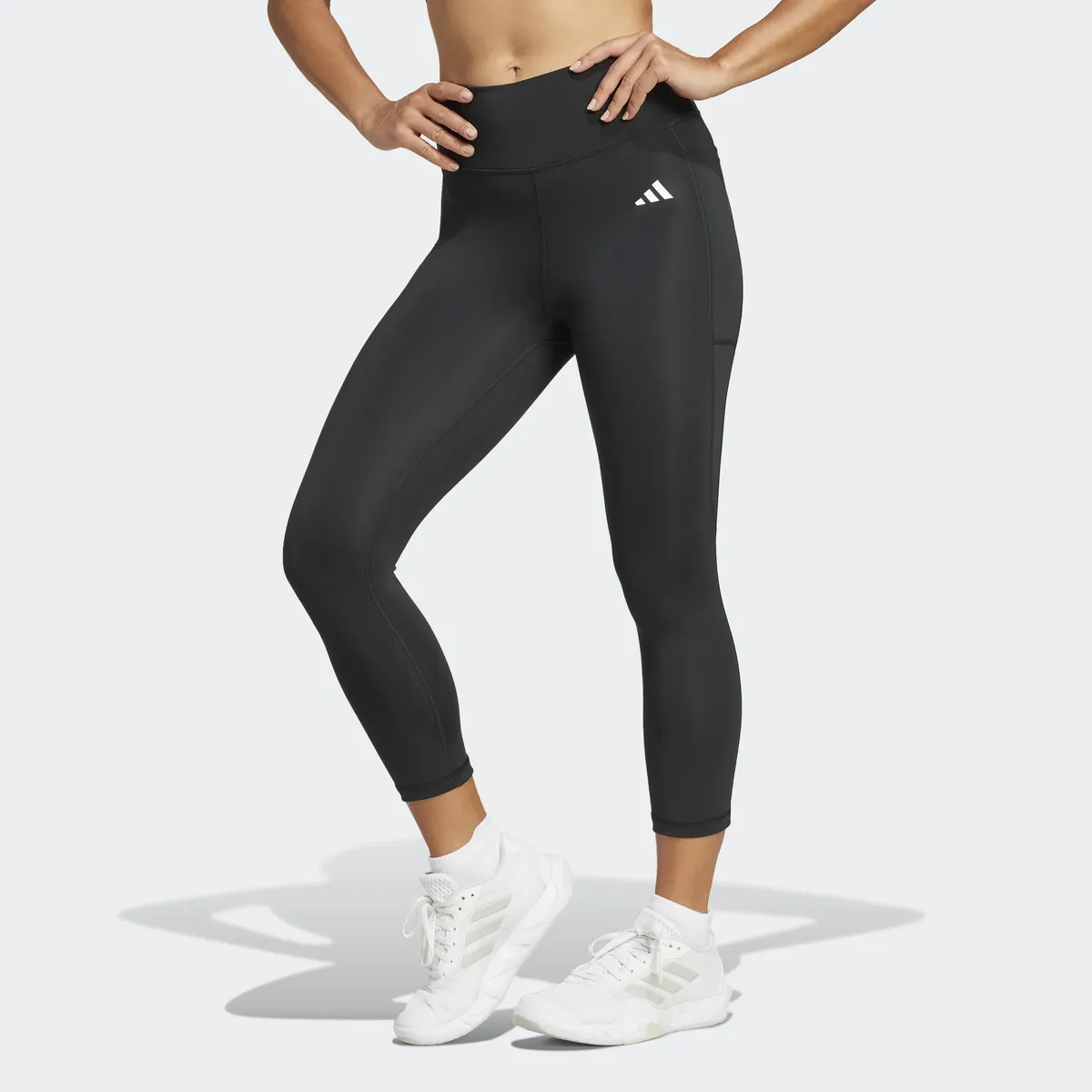 

Тайтсы для тренировок adidas Performance "OPT ESS ST 3/4" (1 шт.), черный