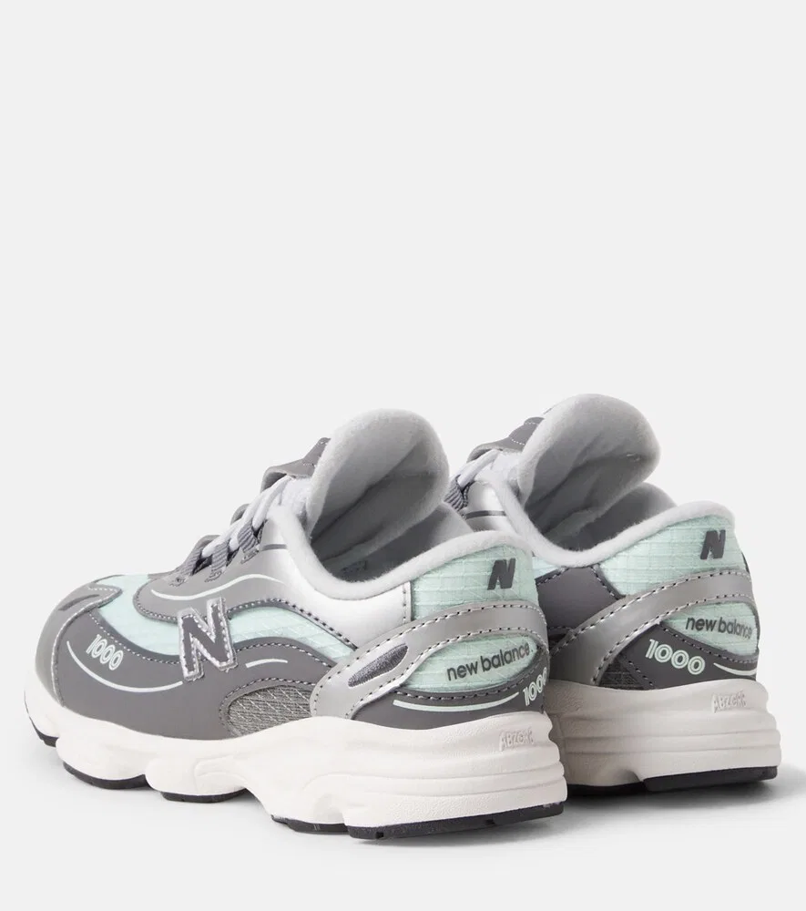 1000 кроссовок New Balance Kids, серый — фото 2