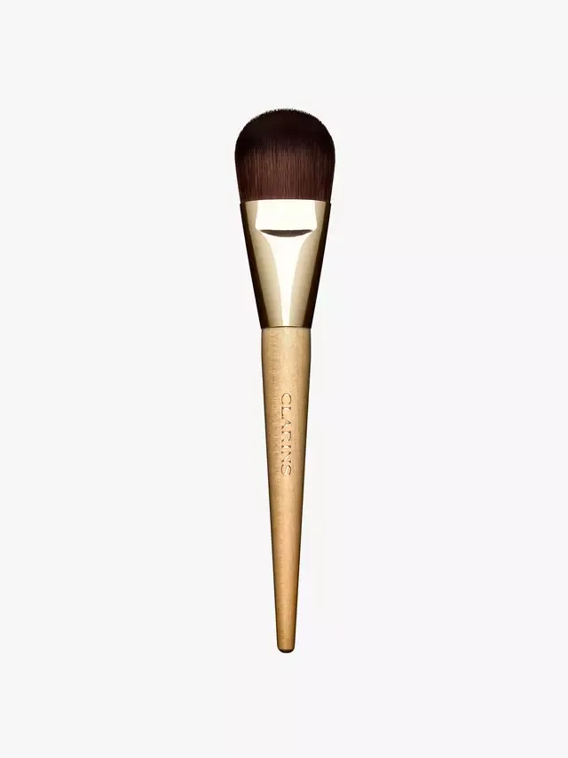 Кисть для нанесения тонального крема Clarins