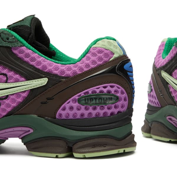 X jae советует кроссовки Triumph 4 Saucony, фиолетовый — фото 4