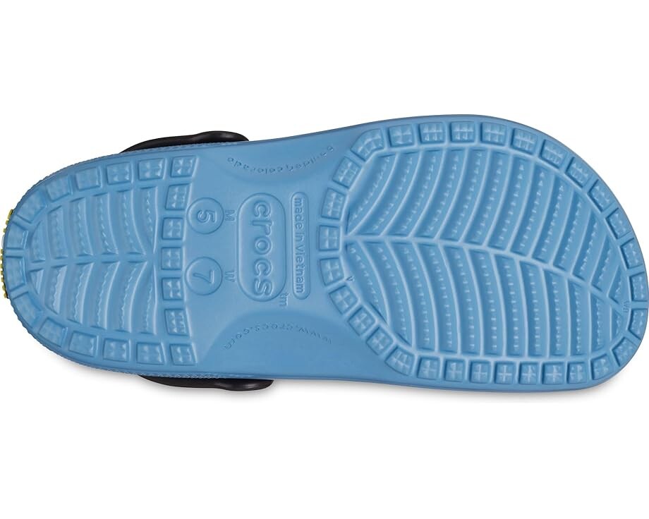 Тапочки Crocs Despicable Me Classic Clog, черный — фото 3