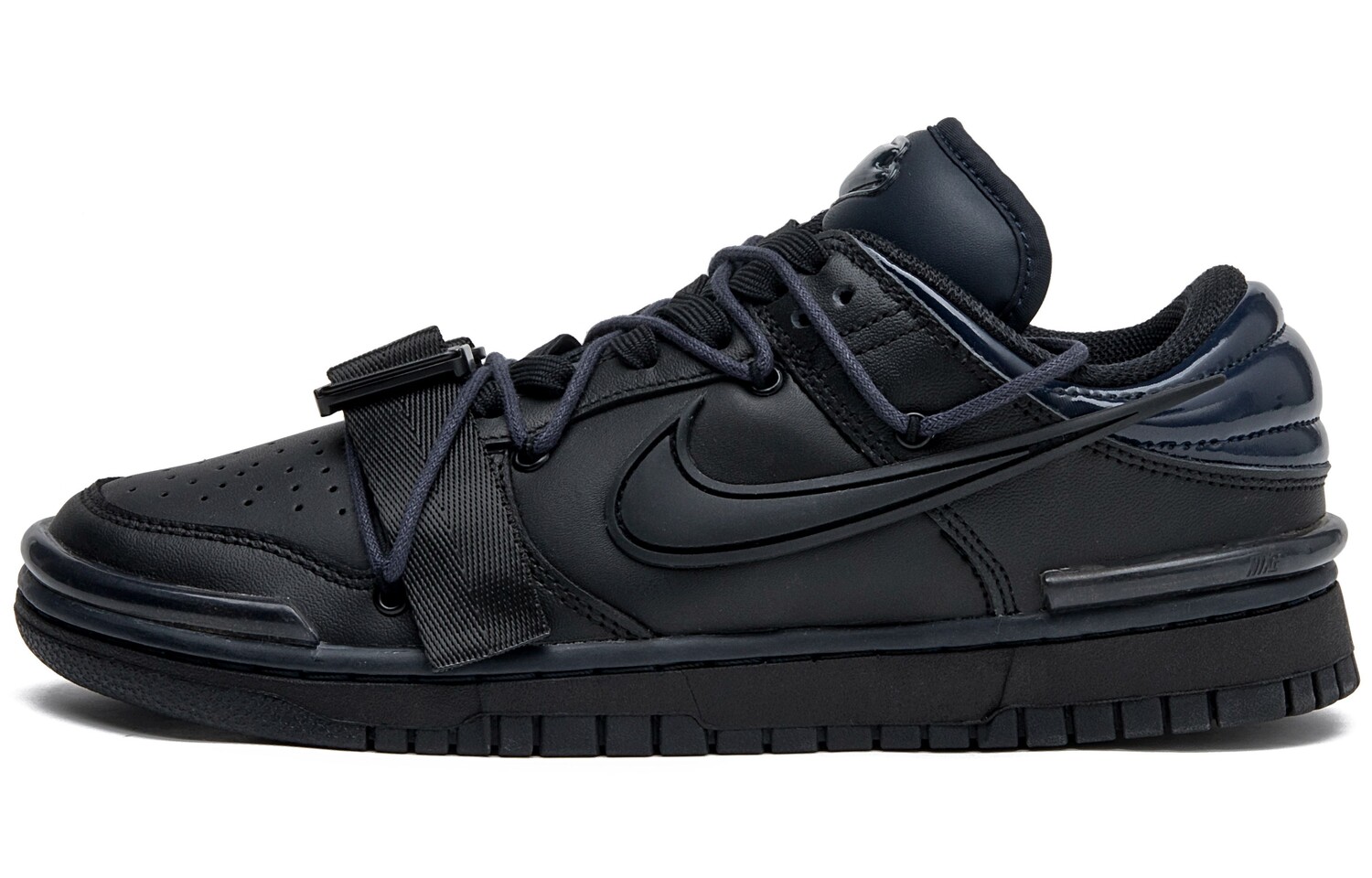 

Кроссовки Nike Dunk Skateboard Shoes Unisex Low-Top Black, Черный, Кроссовки Nike Dunk Skateboard Shoes Unisex Low-Top Black