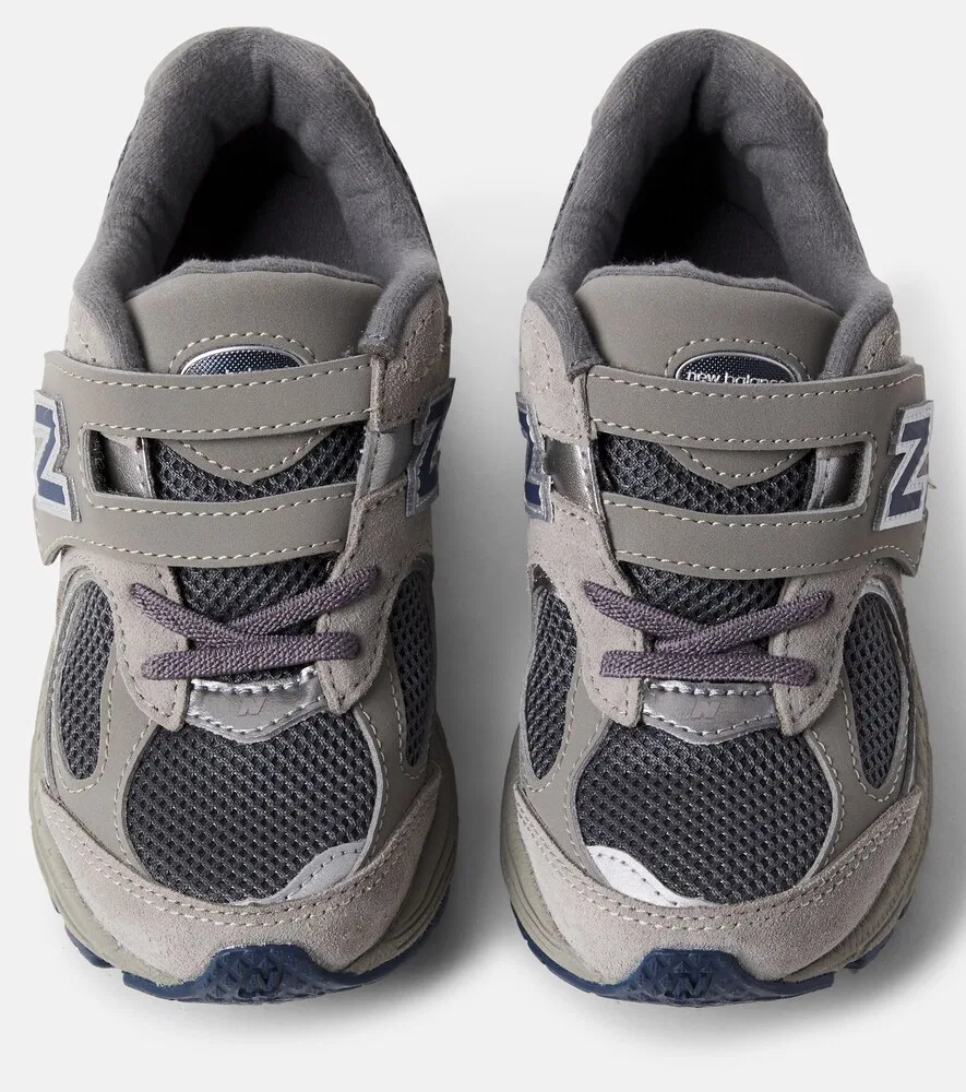 Кроссовки 2002 года New Balance Kids, серый — фото 4